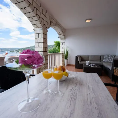 Apartman Marina-1 By Interhome