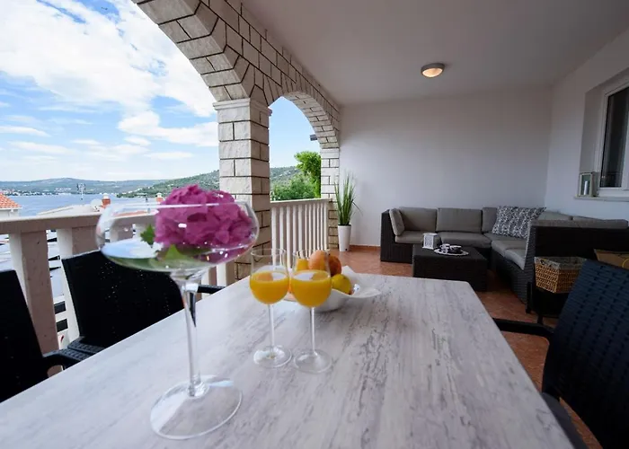 Apartamento Marina-1 By Interhome